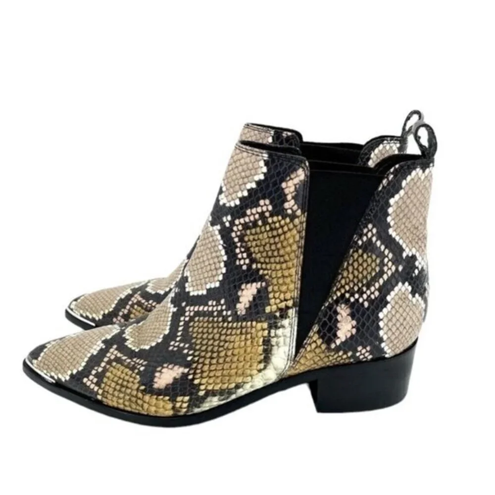 Marc Fisher Boots Yale Snake Print Leather Pointed Toe Ankle Boots SZ 7
